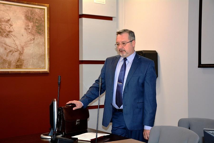 Студенты Академии узнали о перспективах службы в Министерстве финансов