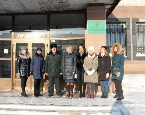 Студенты Академии познакомились с работой Барнаульского таможенного поста