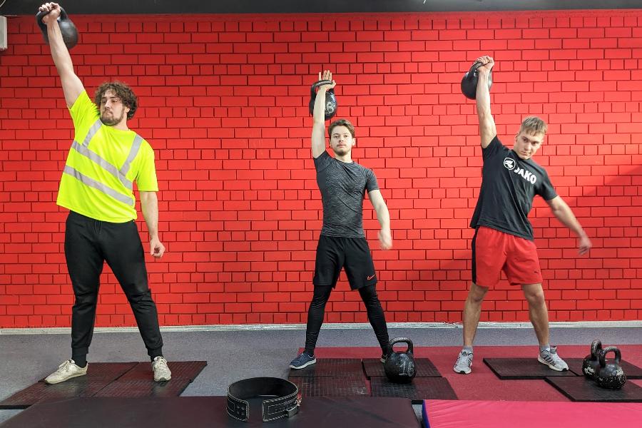 Известны имена победителей первенства академии по гиревому спорту