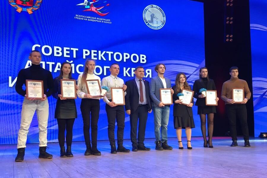Гордимся нашими спортсменами!