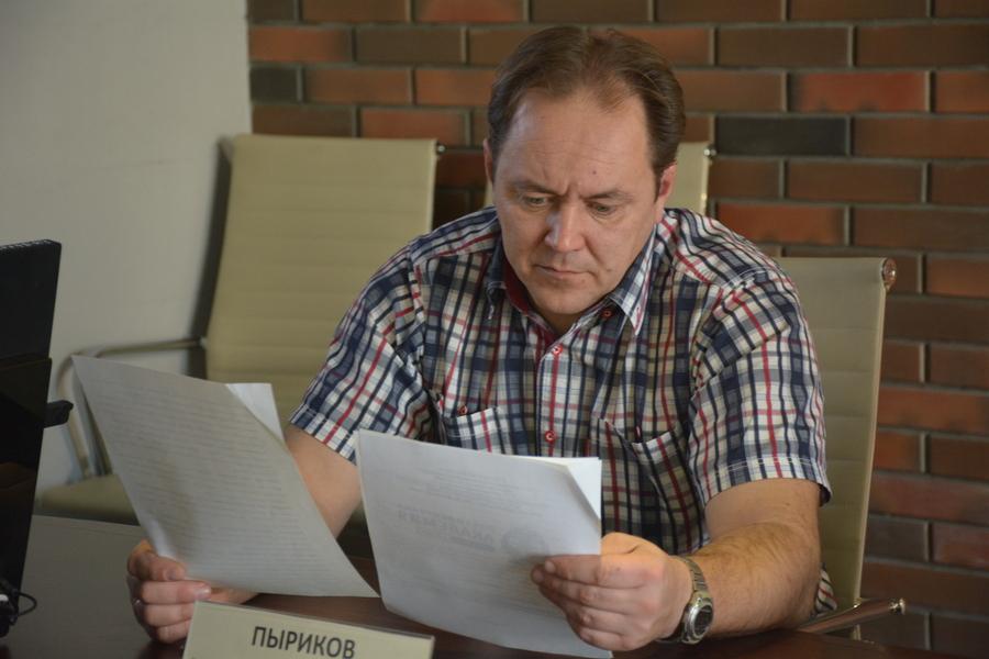 В Академии обсудили роль изучения иностранных языков в личностном развитии
