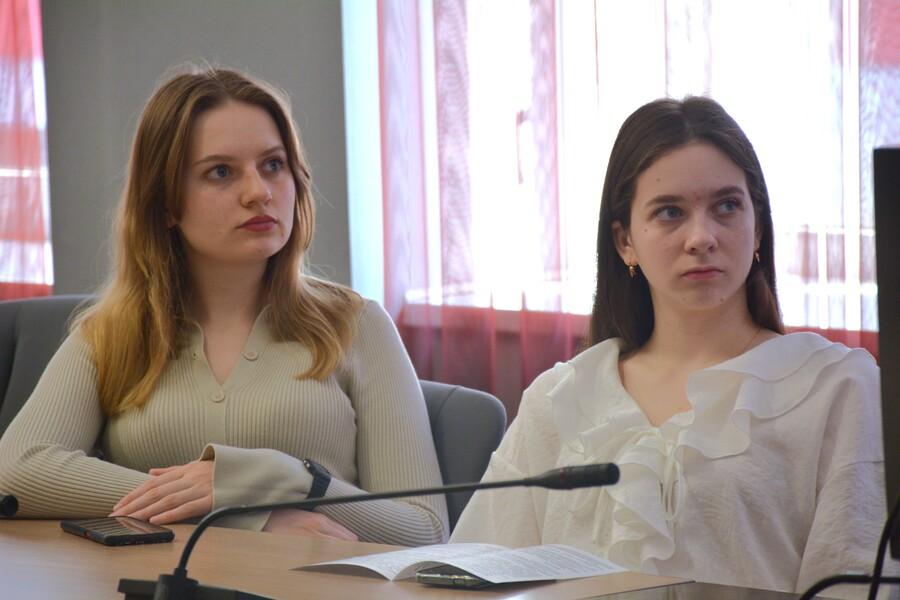 В Академии обсудили новеллы законодательства об административной ответственности в предпринимательстве