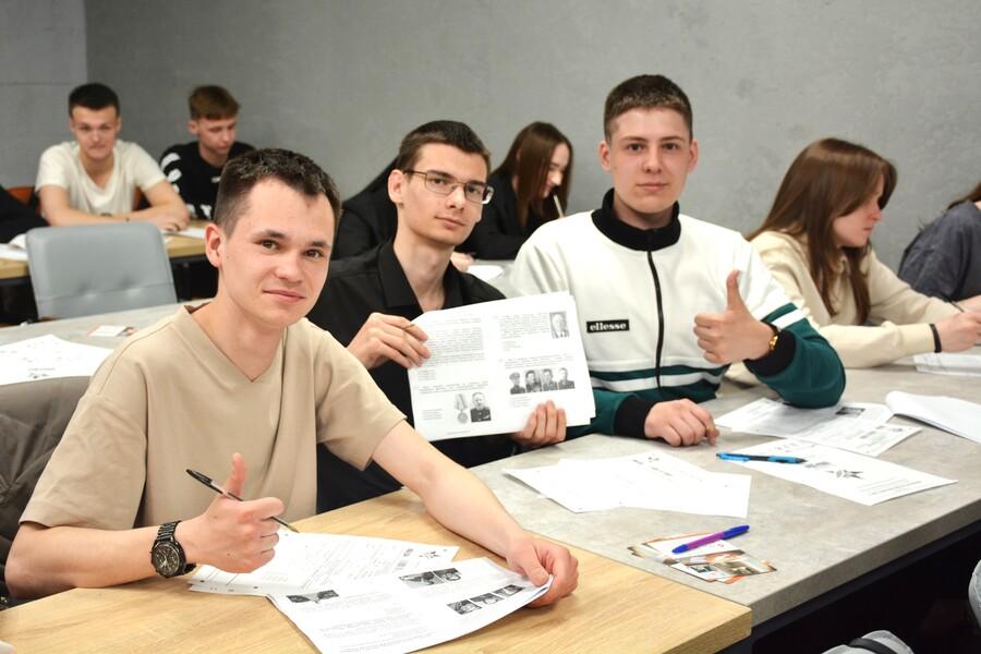 Память сквозь поколения: Академия стала региональной площадкой «Диктанта Победы»